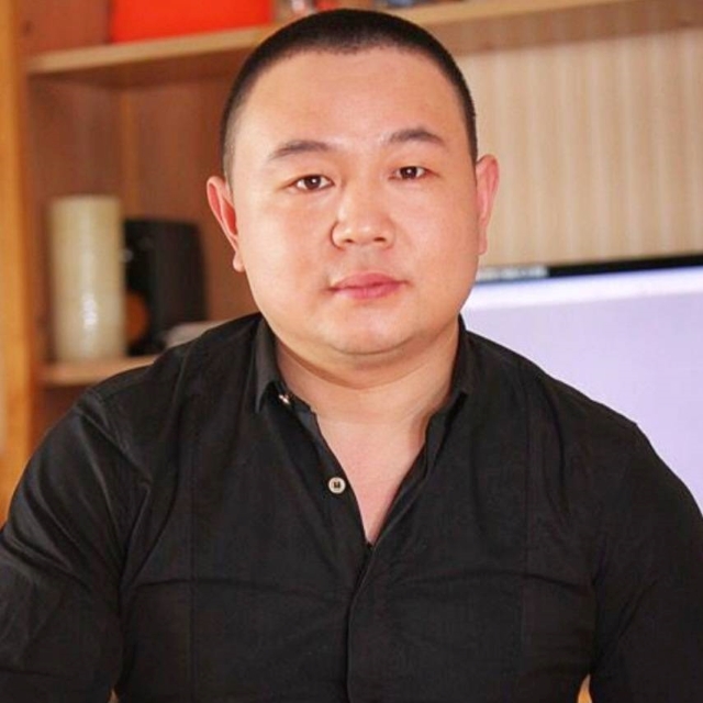 ����׳����